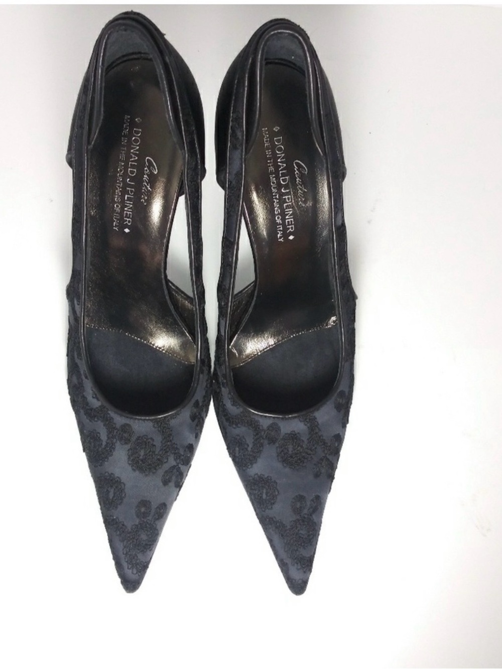Donald J. Pliner Black Pointed Toe Embroidered Pumps
